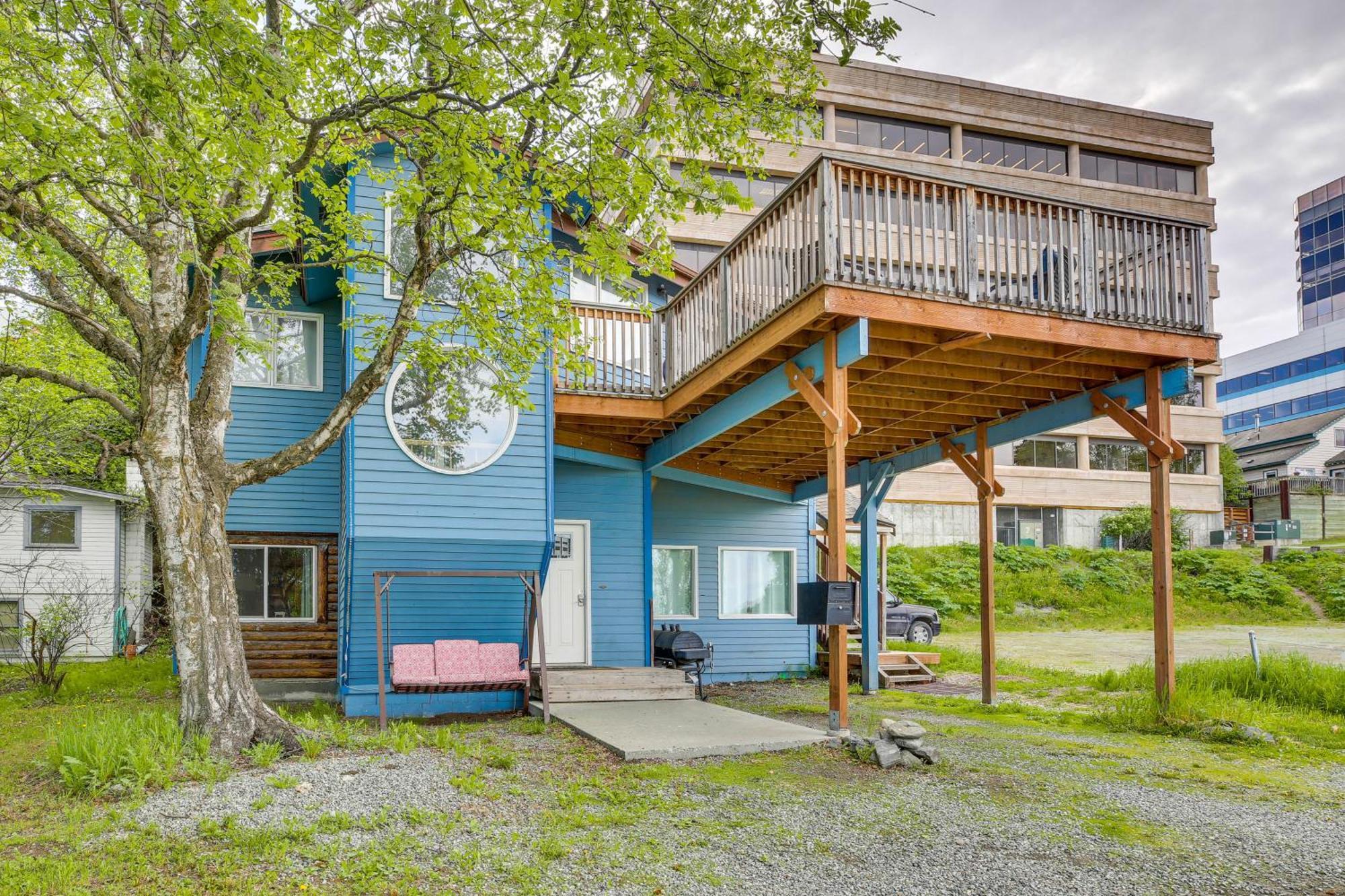 Waterfront Apt, Walk To Town And Coastal Trail! Anchorage Exterior photo